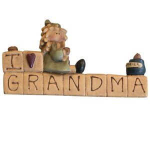 I Love Grandma Figurine By Suzi 2003 Blossom Bucket Mothers Day Vintage